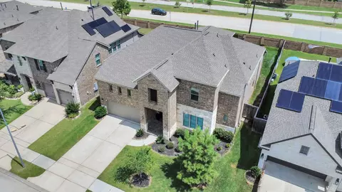 19910 Southern Stream Dr, Cypress, TX 77433