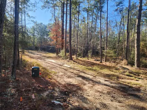 265 Sweet Gum Dr, Brookeland, TX 75931