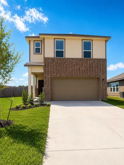 811 Stoney Point Ln, Dayton, TX 77535