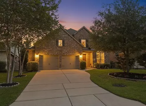 187 N Vershire Cir, The Woodlands, TX 77354