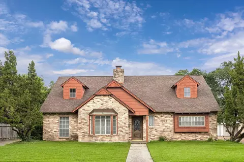 7914 Windswept Ln, Houston, TX 77063