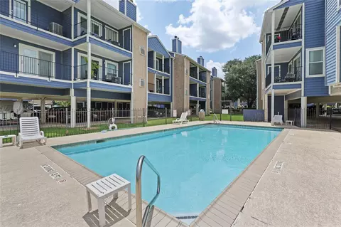 18511 Egret Bay Blvd #614, Houston, TX 77058