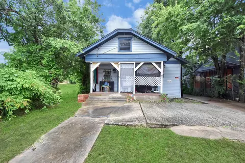 2611 Canfield St, Houston, TX 77004