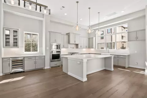 5342 Chandler St, Houston, TX 77007