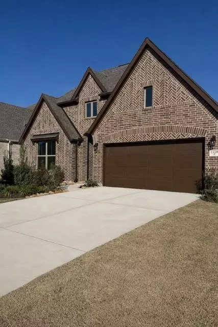13718 Tranquila Vista Dr, Cypress, TX 77433