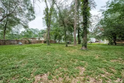 Exterior - 17536 White Oak Orch, Conroe, TX 77306 photo 3 of 3