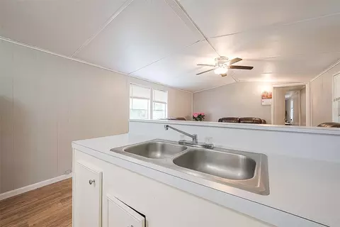 Kitchen - 17536 White Oak Orch, Conroe, TX 77306 photo 4 of 4