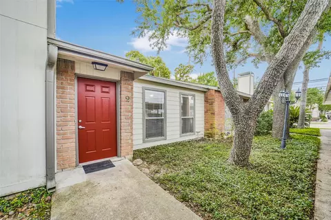 1917 Augusta Dr #A2, Houston, TX 77057