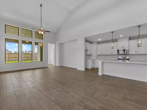 Living - 305 Silver Sage St, Conroe, TX 77304 photo 4 of 4