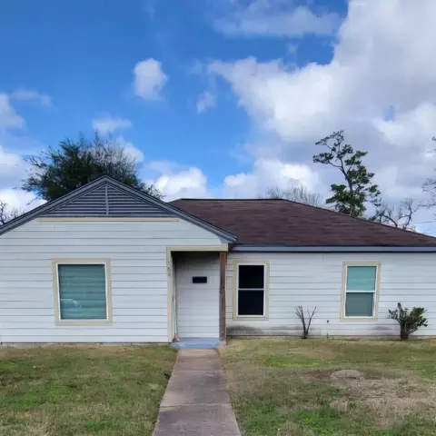 3841 Wentworth St, Houston, TX 77004
