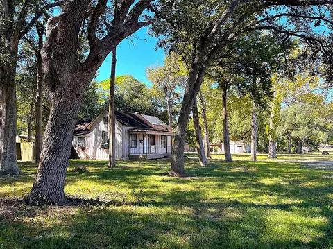 Other - 6211 Gresham St, Wallis, TX 77485 photo 2 of 6