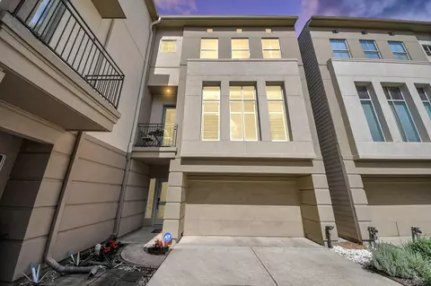 1406 Stanford St #D, Houston, TX 77019