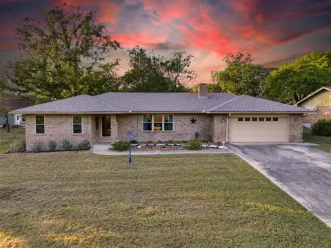 118 Timber Ln, Kerrville, TX 78028