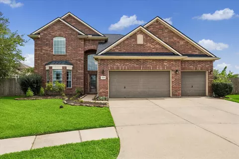 4733 La Escalona Dr, League City, TX 77573
