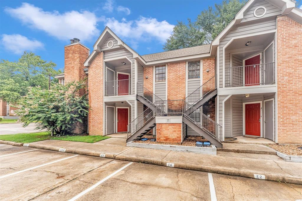 2401 Sycamore Ave Unit E6  