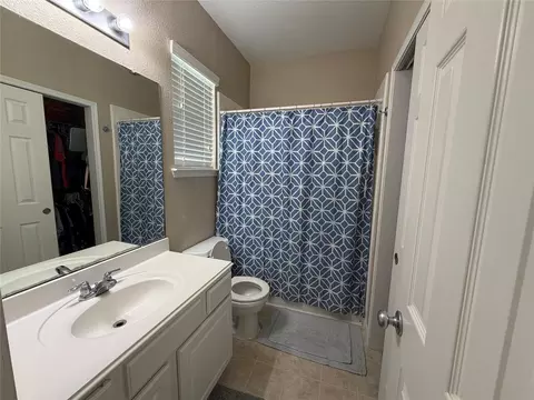 Bath - 4079 Mossy Spring Ln, Spring, TX 77388 photo 1 of 3