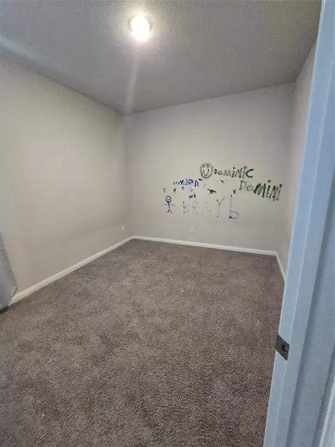 Bedroom - 9119 Devils Riv, Converse, TX 78109 photo 5 of 7