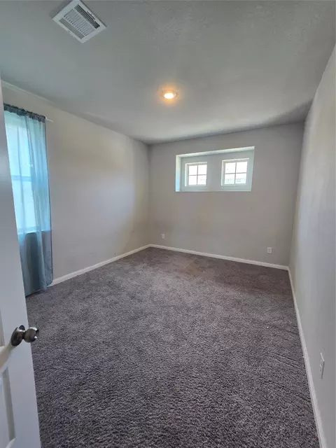 Bedroom - 9119 Devils Riv, Converse, TX 78109 photo 3 of 7