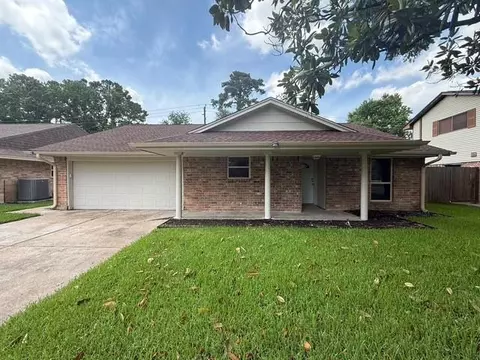 12839 Labelle Ln, Houston, TX 77015