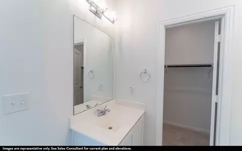 Bath - 14124 Biscayne Trl, Conroe, TX 77303 photo 3 of 3