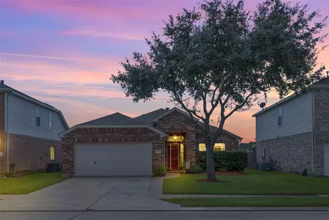 18035 Melissa Springs Dr, Tomball, TX 77375