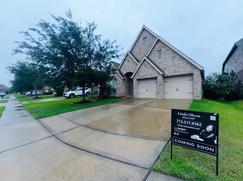2917 Parkstone Field Ln, Pearland, TX 77584