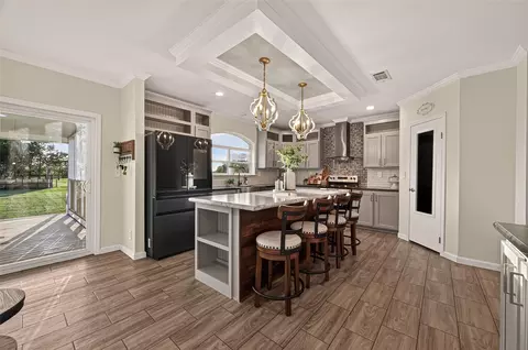 5210 Beaver Rd, Santa Fe, TX 77517
