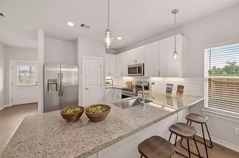 Kitchen - 25661 John Wayne Rd, Splendora, TX 77372 photo 2 of 3