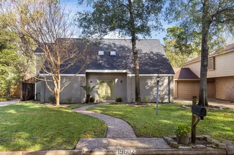 19602 Enchanted Oaks Dr, Spring, TX 77388 photo 1