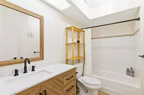 Bath - 9719 Orangevale Dr, Spring, TX 77379 photo 3 of 3