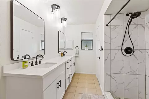 Bath - 9719 Orangevale Dr, Spring, TX 77379 photo 1 of 3