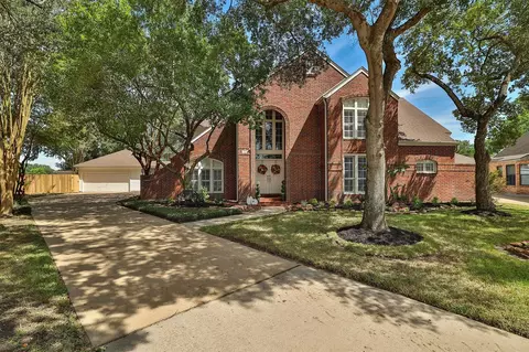 7830 Villa Palms Dr, Houston, TX 77095