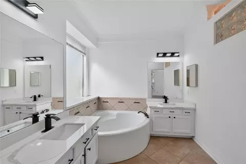 Bath - 23827 Spring Dane Dr, Spring, TX 77373 photo 1 of 7