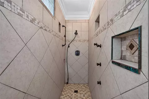 Bath - 23827 Spring Dane Dr, Spring, TX 77373 photo 2 of 7