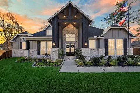 40901 Mauser Ln, Magnolia, TX 77354