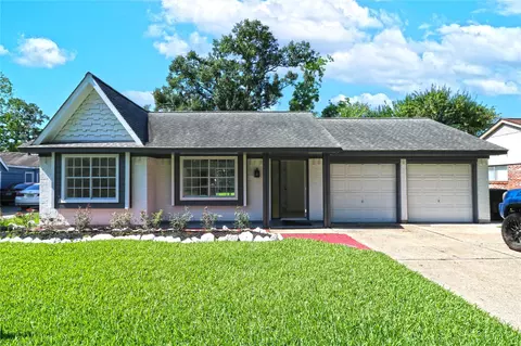 9211 Blankenship Dr, Houston, TX 77080