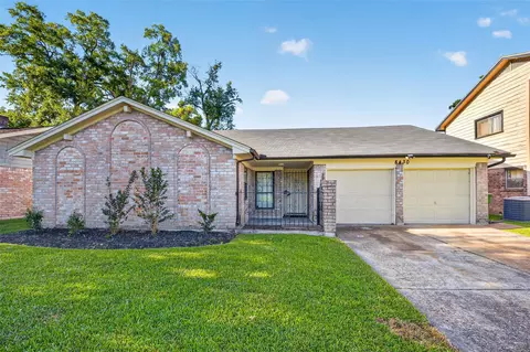 8430 Gallahad St, Houston, TX 77078