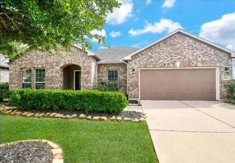 26603 Twin Arrows Dr, Richmond, TX 77406