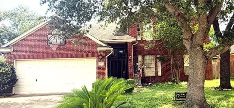 12815 Bonnie Ln, Stafford, TX 77477