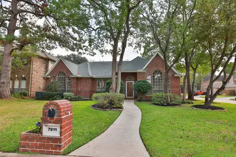 7911 Theiss Hill Dr, Spring, TX 77379 photo 1