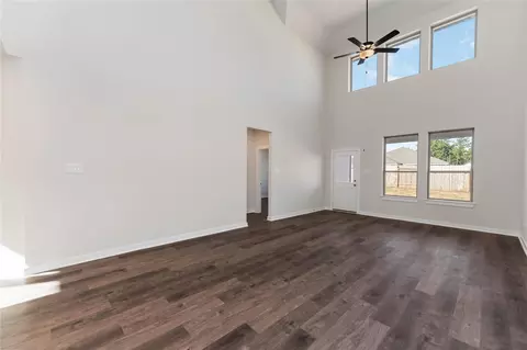 Living - 16875 Needlepoint Dr, Conroe, TX 77302 photo 2 of 5