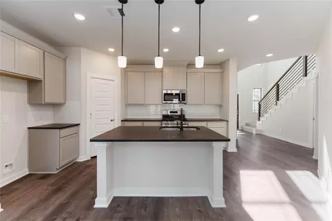 Kitchen - 16875 Needlepoint Dr, Conroe, TX 77302 photo 1 of 2