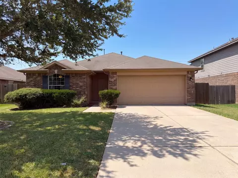 7118 Sunrise Dr, Hitchcock, TX 77563