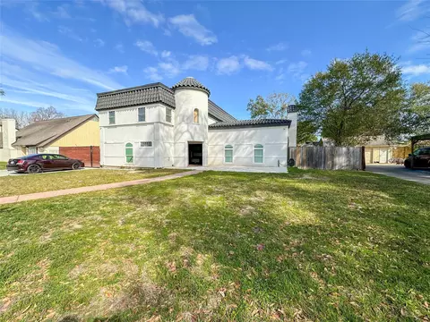 19310 Enchanted Oaks Dr, Spring, TX 77388