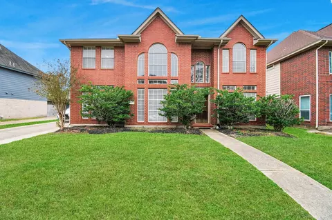 2543 Acadiana Ln, Seabrook, TX 77586