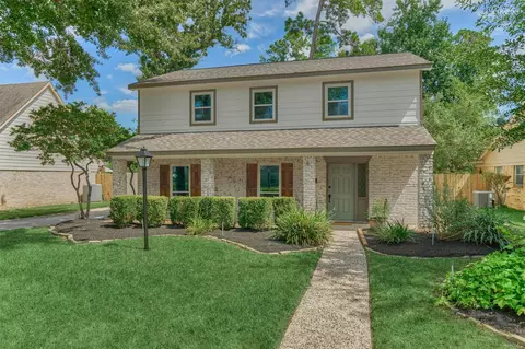 Exterior - 7823 Kleingreen Ln, Spring, TX 77379 photo 8 of 11