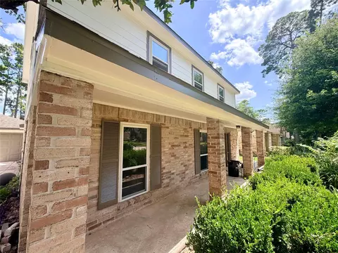 Exterior - 7823 Kleingreen Ln, Spring, TX 77379 photo 2 of 11