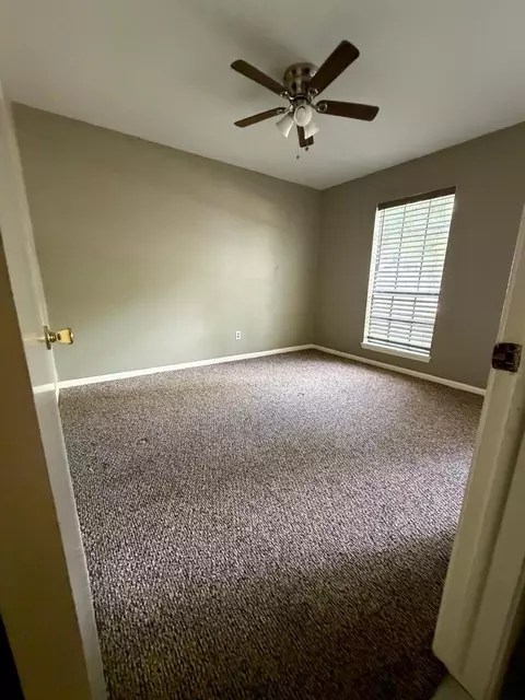 7714 Kleingreen Ln, Spring, TX 77379 photo 5