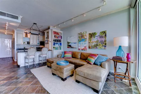 1401 E Beach Dr #1207, Galveston, TX 77550