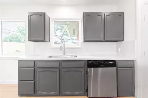 2730 Knotty Oaks Trl, Houston, TX 77045